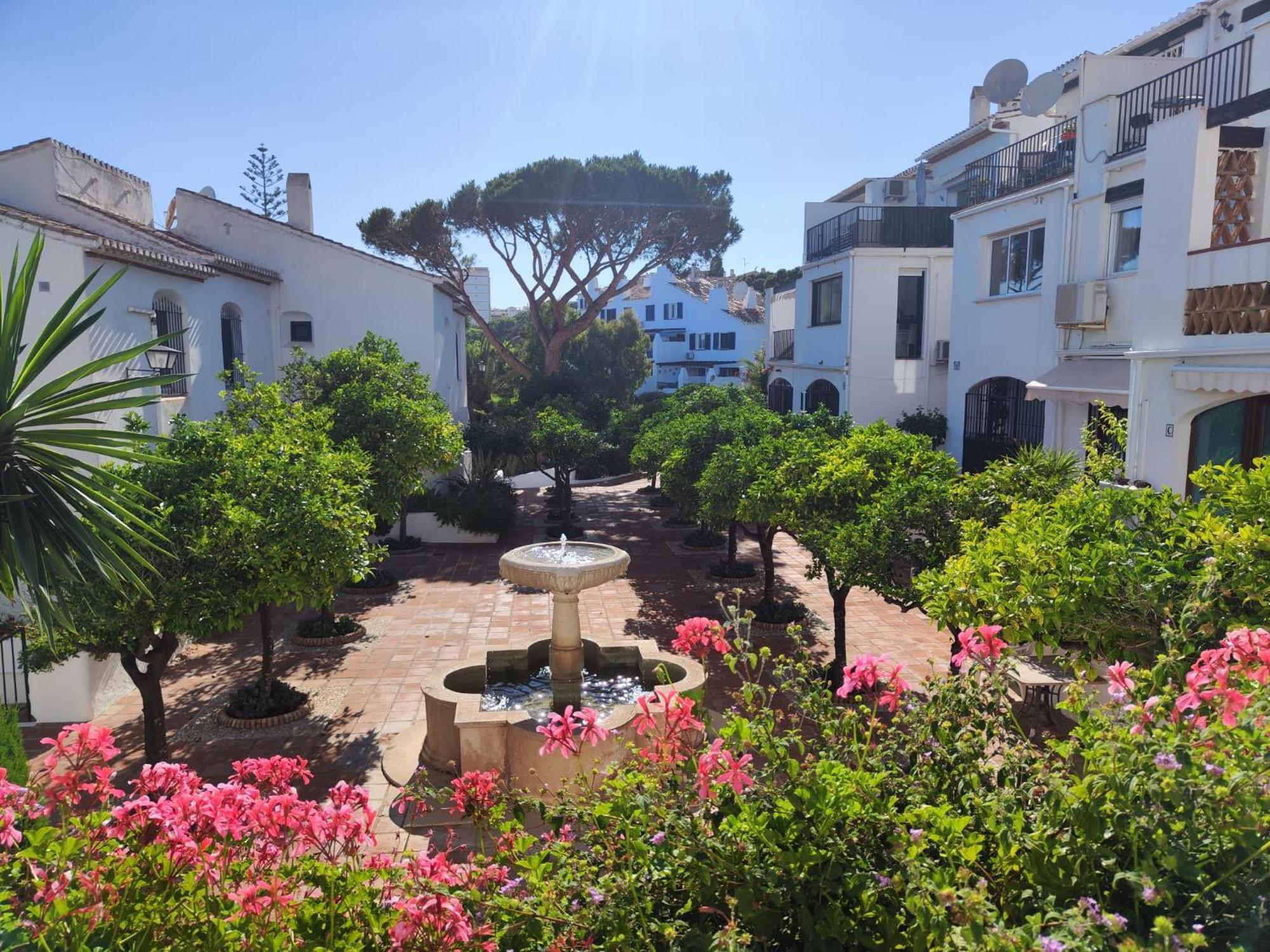 Dona Lola , Luminoso Apartamento Calahonda, Mijas Sitio de Calahonda Extérieur photo